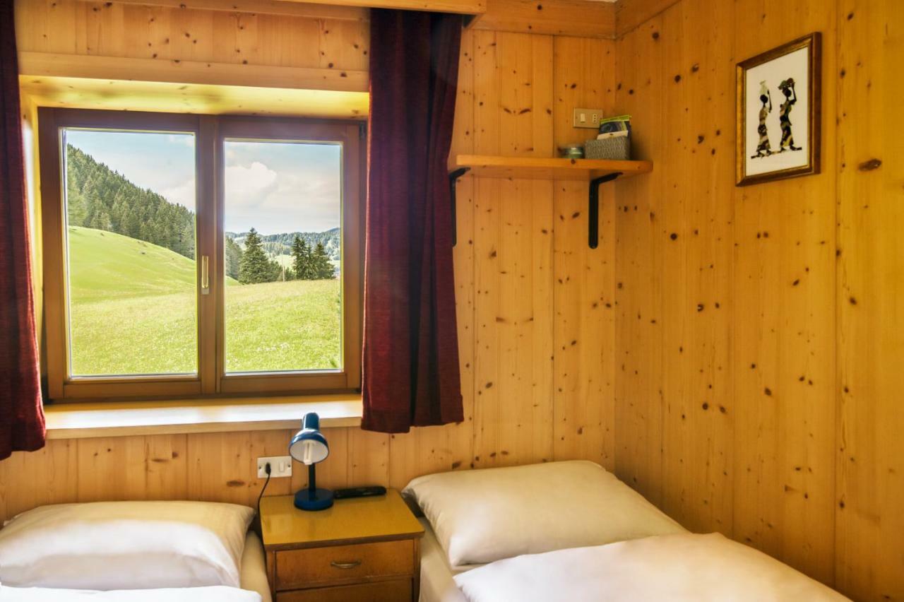 Villa Insam Selva di Val Gardena Camera foto